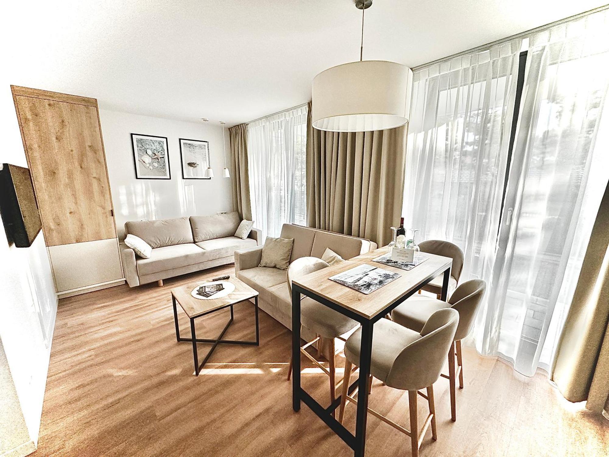Jantaris B1 - Apartament 20M Od Plazy Mielno  Esterno foto
